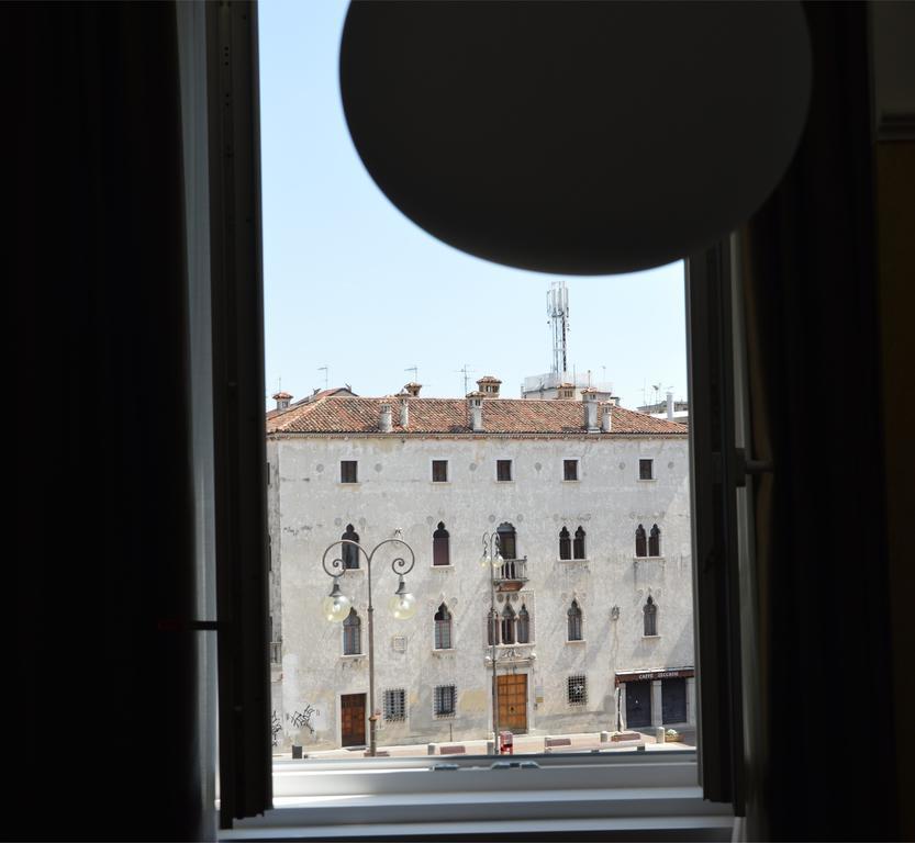 Astoria Hotel Italia Udine Exterior photo