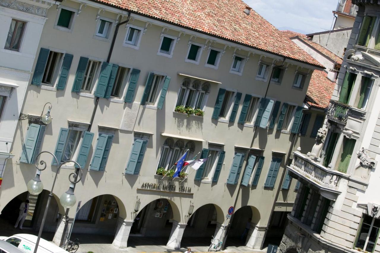 Astoria Hotel Italia Udine Exterior photo